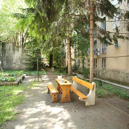 Castle Courtyard Hideaway Apartment Budapest Bagian luar foto